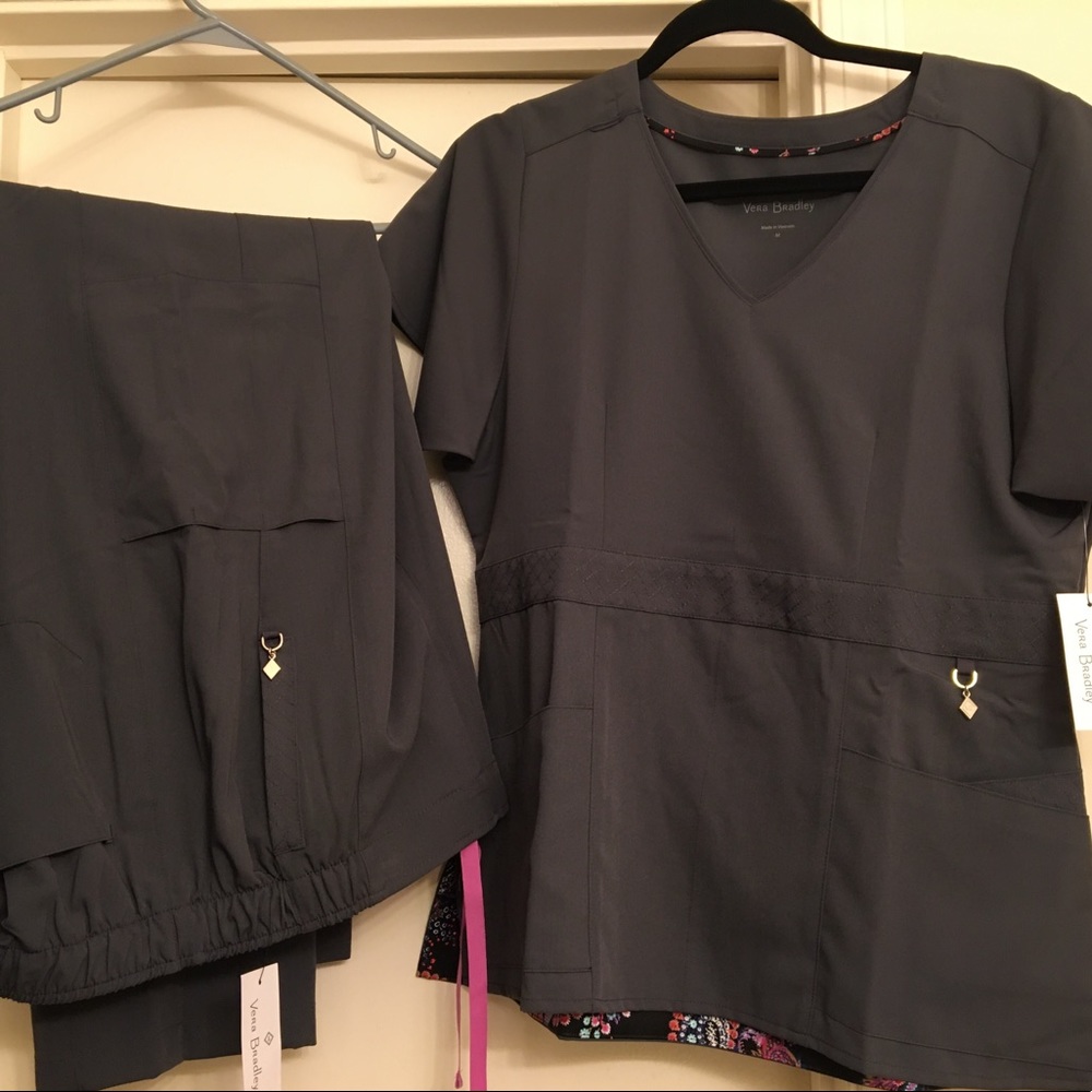 Women’s Scrub Set